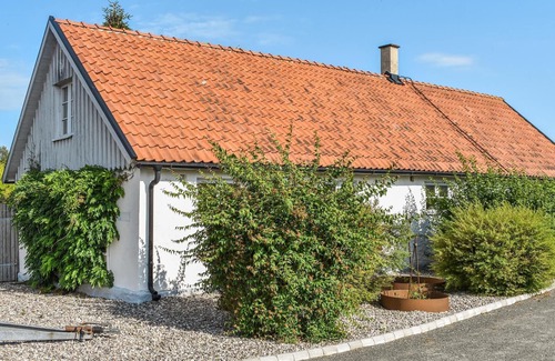 Listarum House | 2 bedroom beautiful home in Smedstorp