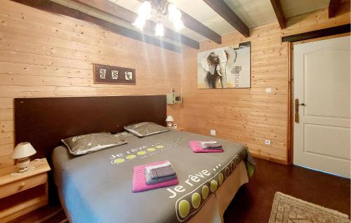 Le Menil House | 2 Bedroom Beautiful Home In Le Ménil