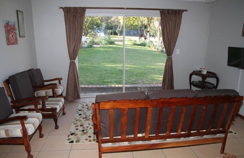 Greater Johannesburg Metropolitan Area Bed & Breakfast | 2 bedroom bed & breakfast in sandton