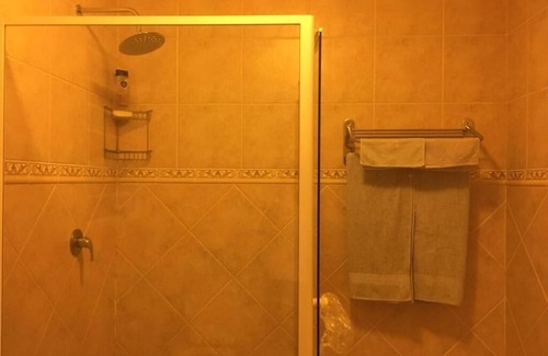 Greater Johannesburg Metropolitan Area Bed & Breakfast | 2 bedroom bed & breakfast in sandton
