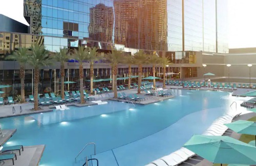 Las Vegas Condo | 2 Bedroom Condo, Full Kitchen, Sleeps 6, Elara Resort, Las Vegas!