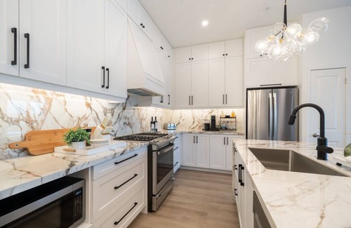 Fenelon Falls Condo | 2 Bedroom Condo in Fenelon Falls on the Lake!