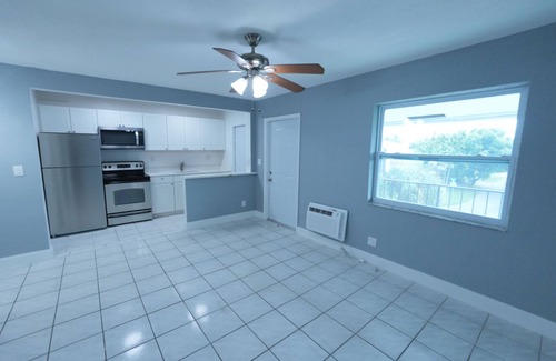 Survey Creek Condo | 2-bedroom condo in beautiful Pompano Beach with pool and 10 minutes from beach