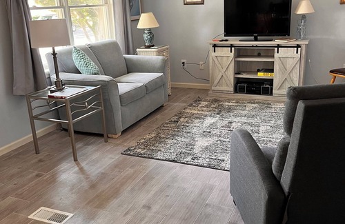 West Cape May Condo | 2-bedroom condo in fantastic West Cape May with WiFi, AC