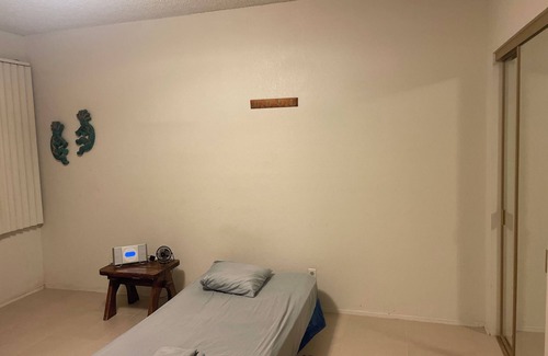 Encanto Condo | 2-bedroom condo in brilliant Phx walking distance to everywhere and lightrail