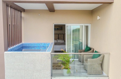 Piaye Condo | 2-bedroom condo in peaceful La Fargue with AC