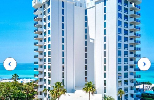 Longboat Key Condo | 2-bedroom condo in beautiful Longboat Key with fitness room, AC