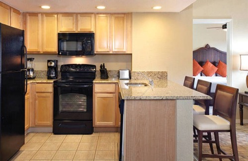 Survey Creek Condo | 2 Bedroom Condo, Kitchen, Sleeps 8, at Pompano Beach, Wyndham Palm-Aire Resort!