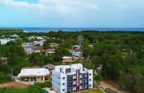 Sosua Condo | 2 bedroom condo with WiFi, AC 3 minutes from Puerto Plata Airport