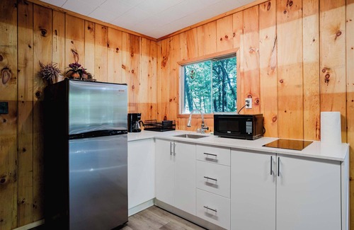 Carling House | 2-Bedroom Cottage #11 - Sand Bay