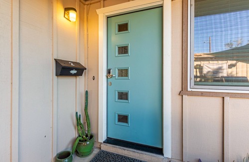 Camelback East Cottage | 2 bedroom cottage - 5 minutes from the airport