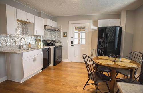 Danville Cottage | 2-Bedroom Cottage /Near Sovah Health, Casino & Averett University /