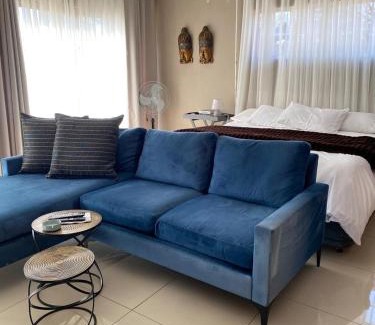 Benoni Apartment | 2 Bedroom Cottage sleeps maximum 4 Buhlebendalo