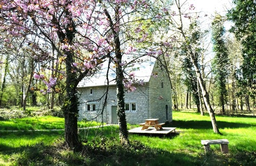 Haut-Bois House | 2-bedroom cottage with park and deer park