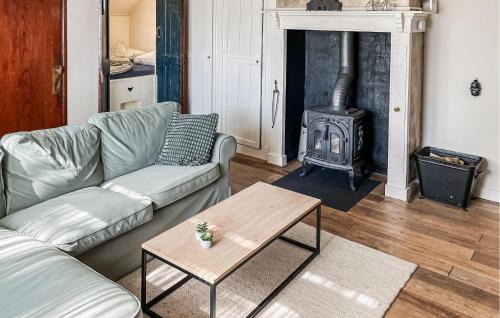 Krakeel House | 2 Bedroom Cozy Home In Noordscheschut