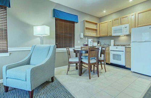 Hancock Condo | 2 Bedroom Deluxe Condo w/Full Kitchen at Bentley Brook, Jiminy Peak Ski Mount!