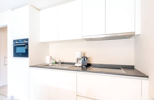 Koksijde-Bad Apartment | 2-bedroom flat with side sea view