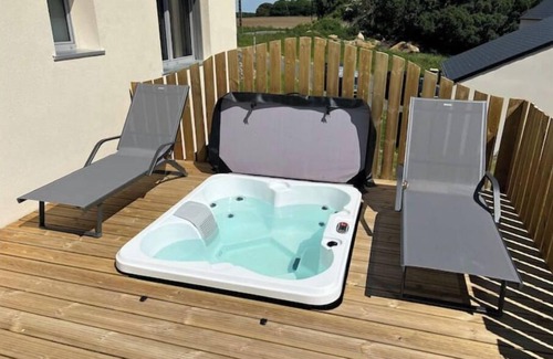 Brissac Loire Aubance House | 2-bedroom house for 4 people with jacuzzi