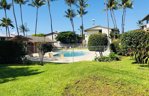 Historic Kailua Village Condo | 2 bedroom fully furnished and all included in downtown Kona with swimming pool