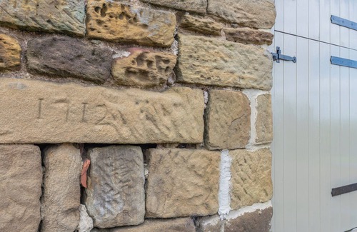 Carlton-in-Cleveland Cottage | 2 bedroom accommodation in Swainby, near Stokesley