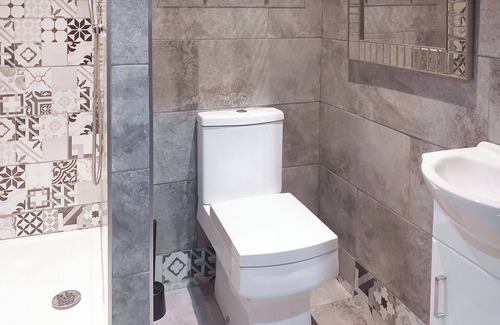 Newcastle-upon-Tyne Cottage | 2 bedroom accommodation in Kingston Park, near Newcastle upon Tyne