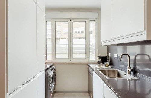 Odivelas Apartment | 2-bedroom gem Central Odivelas