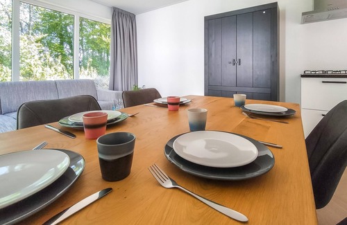 Heinkenszand House | 2 bedroom gorgeous home in Heinkenszand