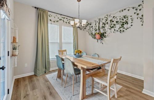 Lake Charles House | 2 Bedroom Home in Lake Charles