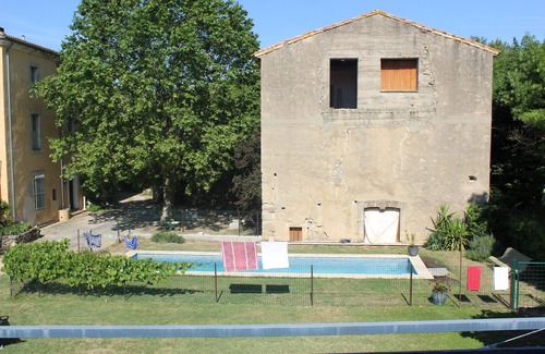 Olonzac House | 2 bedroom home with pool in great location in lovely market town in wine region.