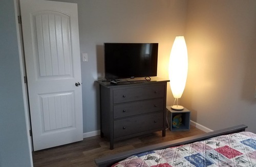 Villas House | 2 Bedroom , HOT TUB - DOG FRIENDLY -LGE PRIV FENCED YARD