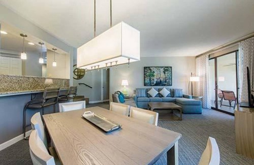 Florida Central Atlantic Coast Hotel | 2-bedroom hotel in gorgeous Orlando with fitness room, AC, Outdoor Pool, Kitchen