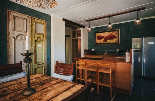Swellendam House | 2 bedroom house @ A Hilltop Country Retreat in Swellendam