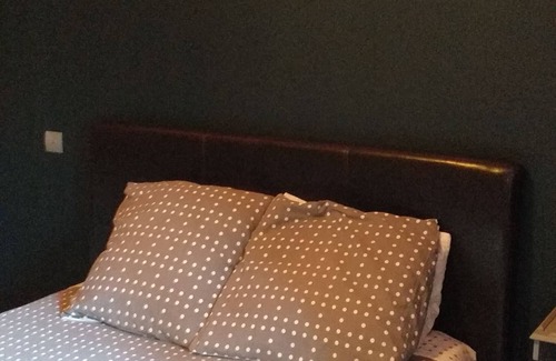 Ales Bed & Breakfast | 2 bedroom house for 2 people