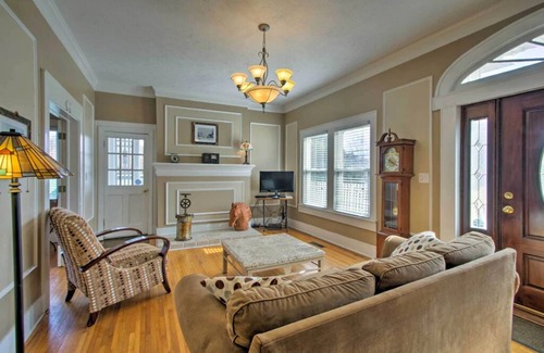 Boone House | 2 bedroom house on King Street in the heart of downtown Boone