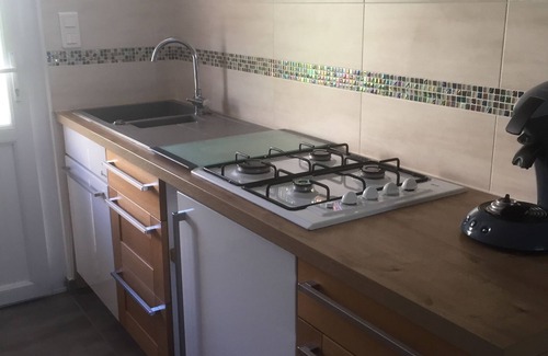 Poggio-Mezzana House | 2 bedroom house with garden and direct access to the beach