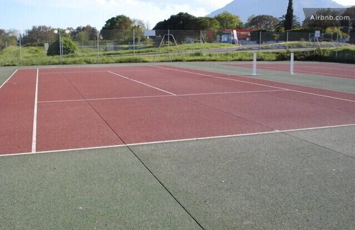 Poggio-Mezzana House | 2 bedroom house with garden and direct access to the beach