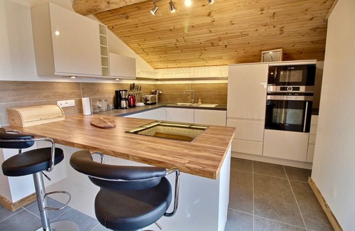 Les Carroz-d'Araches Apartment | 2 Bedroom Luxury Apartment, Les Carroz D'Araches, Wifi, Sauna, Parking & Garage