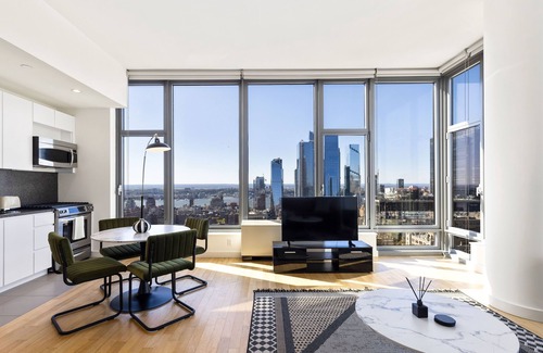 Newport Hotel | 2 Bedroom-Manhattan BIG Apple