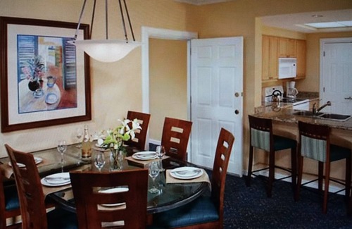 East Fort Lauderdale Resort | 2 bedroom Marriott's BeachPlace Towers - March 15-22. Beautiful Resort