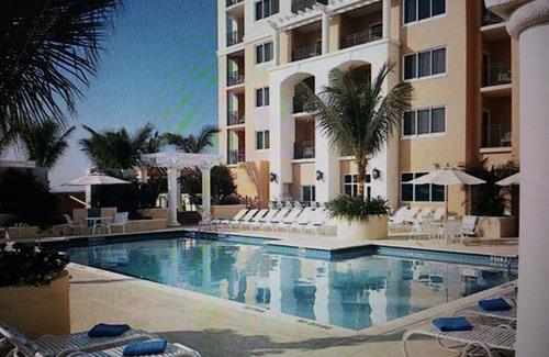 East Fort Lauderdale Resort | 2 bedroom Marriott's BeachPlace Towers - March 15-22. Beautiful Resort
