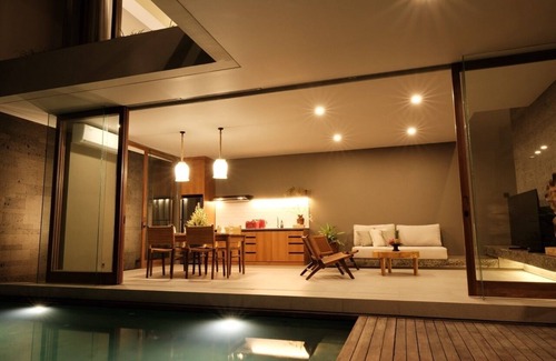 Munggu Villa | 2-Bedroom Minimalist Villa in Parerenan #7