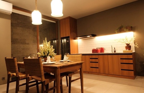 Munggu Villa | 2-Bedroom Minimalist Villa in Parerenan #7