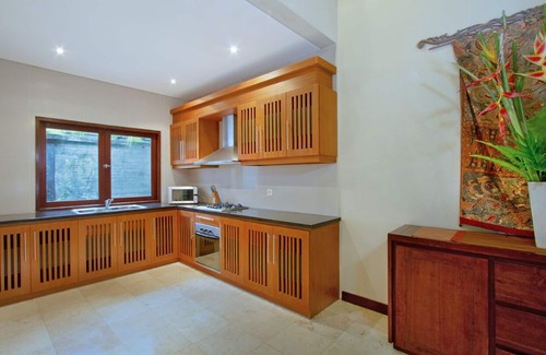 Pererenan Villa | 2 Bedroom Modern Minimalist Pool Villa Canggu near Echo Beach