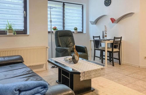 Zippendorf Apartment | 2 bedroom nice apartment in Schwerin