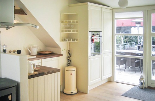 Gudhjem Apartment | 2 bedroom nice apartment in Gudhjem