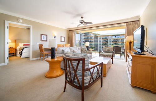 Honokowai Hotel | 2 Bedroom Ocean View at Honua Kai Resort & Spa, Full Kitchen, Outdoor Pool