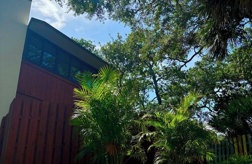 Cape Caneveral Beach Gardens House | 2-bedroom oceanfront townhome at the charming Cape Canaveral with WiFi, AC, Pool
