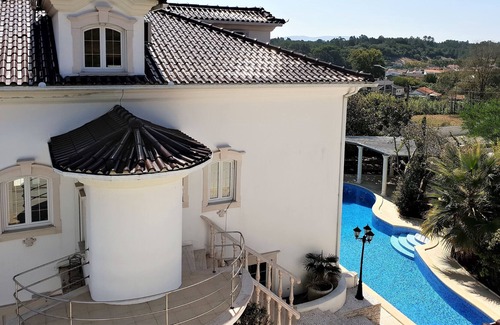 Arnal House | 2 Bedroom Penthouse at Luxury Villa ☆☆☆☆☆