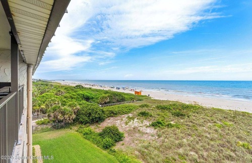 Cocoa Beach Condo | 2 bedroom Penthouse on the Beach