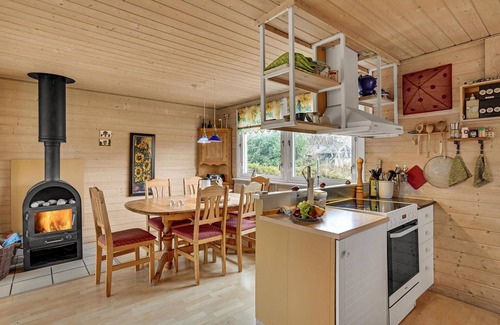 Stege House | 2 bedroom pet friendly home in Stege